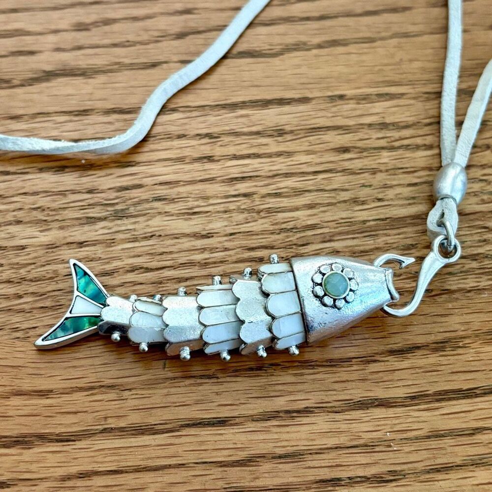 Lucky Brand | Articulated Fish Pendant Necklace | 36” Adjustable - Picture 2 of 4